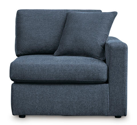 ModMax Corner Chair (38 in) RAF